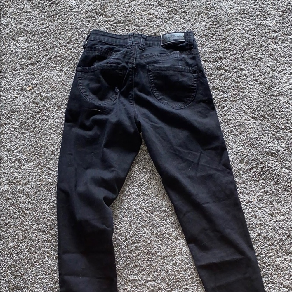 too small - Picture 2 of 2